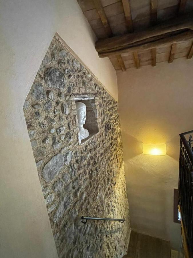 La Casa Di Laura Apartment Castelcucco Bagian luar foto